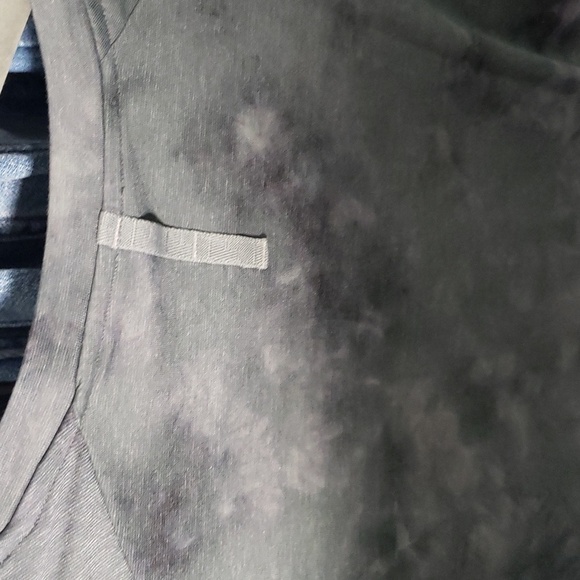 Lululemon men's gray tie dye short sleeve large - Picture 2 of 3